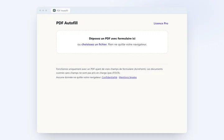 Aperçu de PDF Autofill : une zone de dépôt de PDF avec formulaire, rien ne quitte le navigateur.